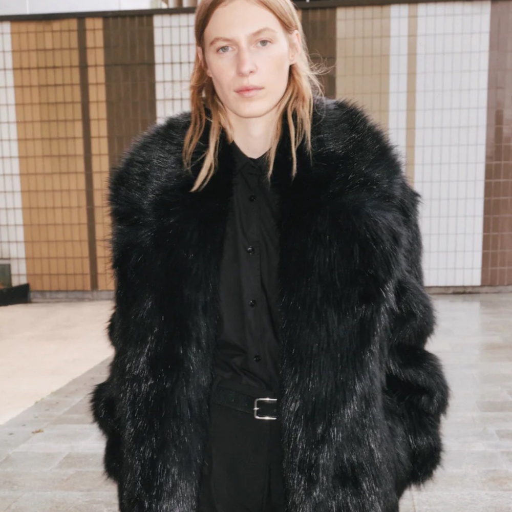 Frankie shop fur coat